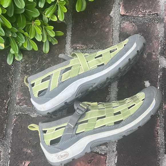 Chaco Weave light green & gray sandals Size 8 - Picture 8 of 11